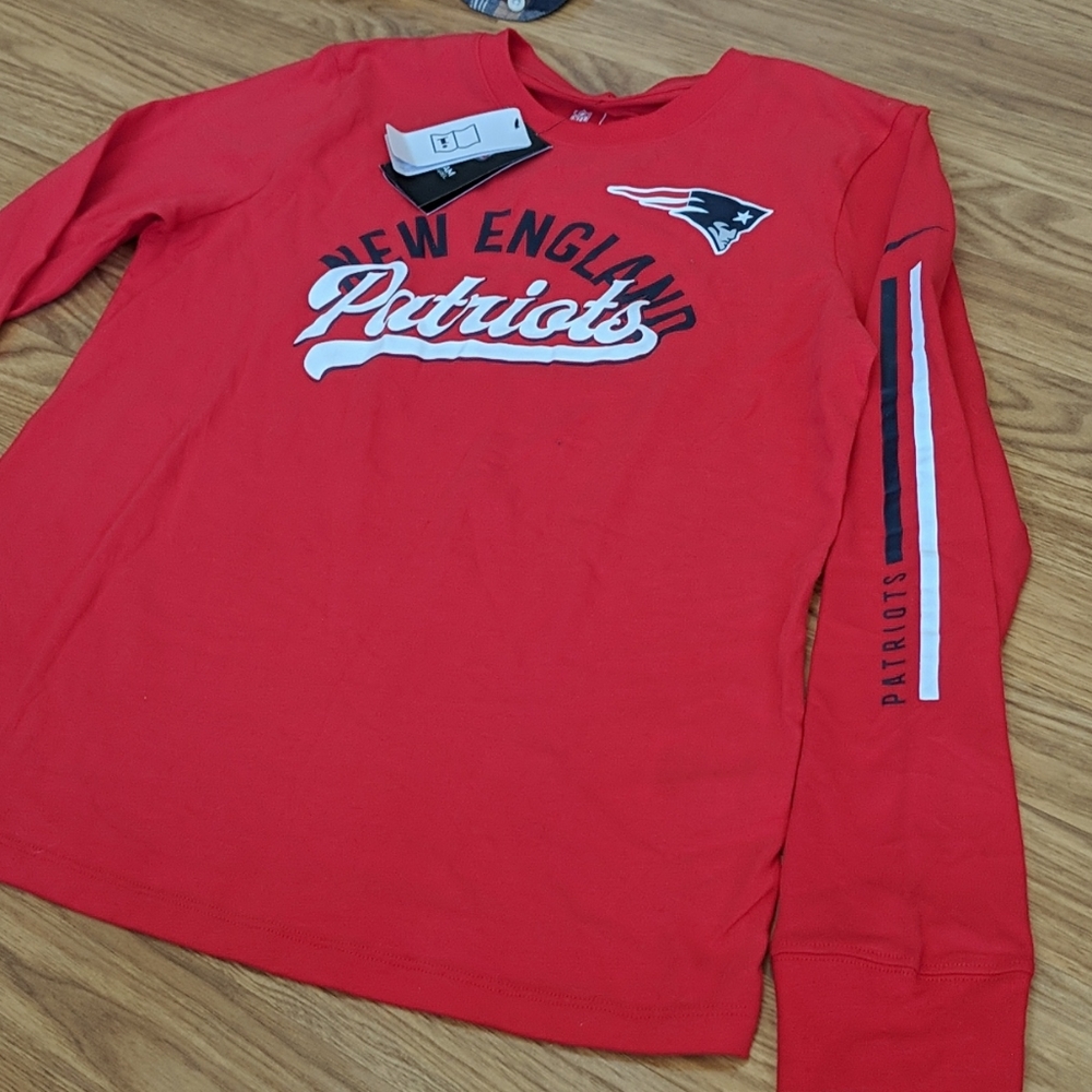 Nike NFL Patriots long sleeve shirt size m BNWT